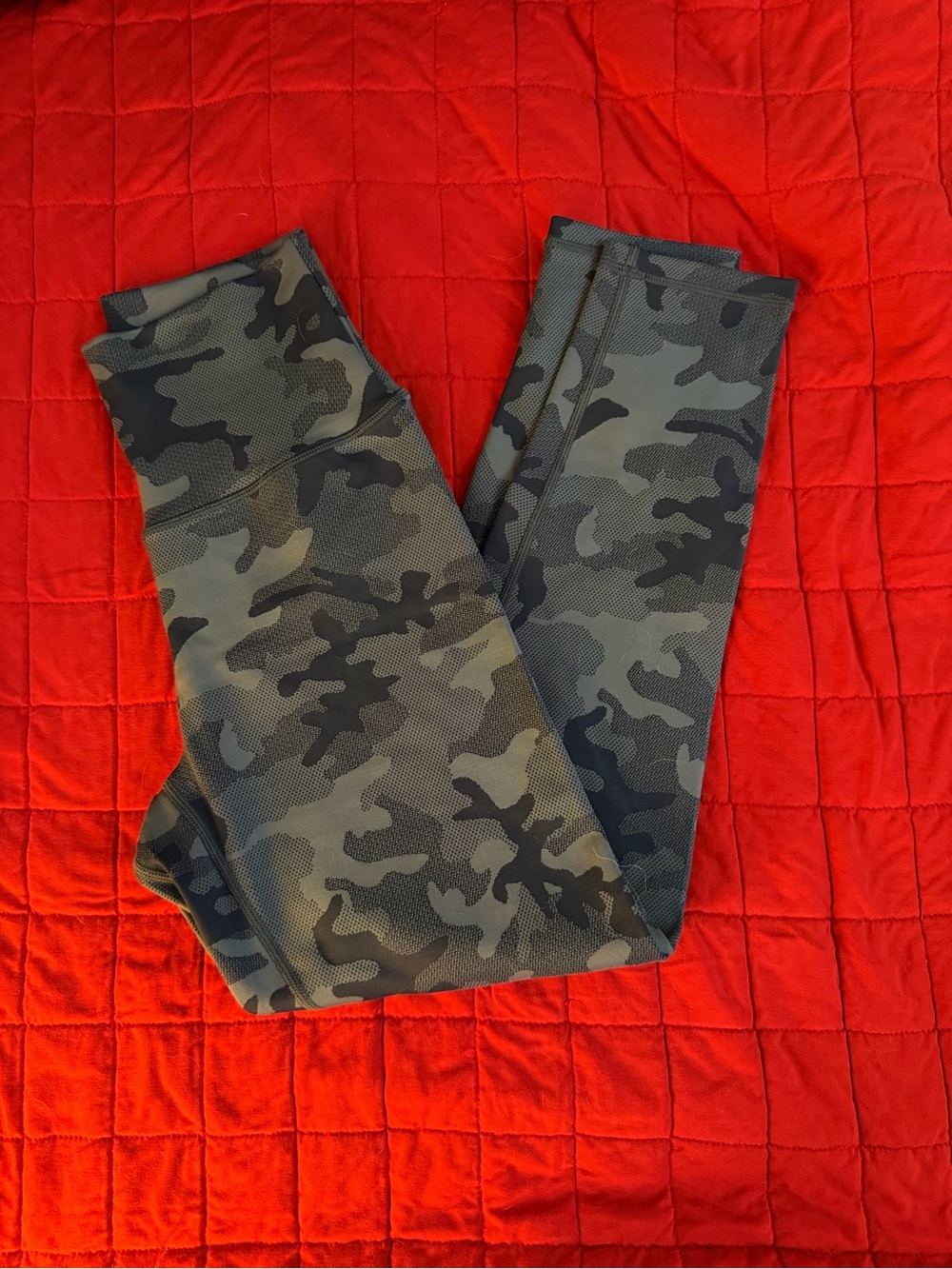 P’Tula Blue Stealth Camo Print Leggings 23” Size Medium GUC